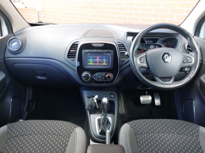 Renault Captur 1.5 Dci 90 Dynamique S Nav Edc PX18SKO White #3