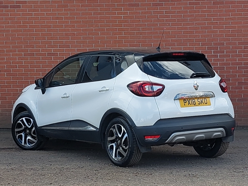 Renault Captur 1.5 Dci 90 Dynamique S Nav Edc PX18SKO White #2