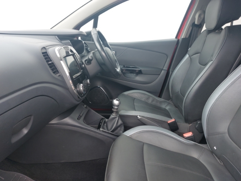 Renault Captur 1.2 Tce Signature Nav Red #5