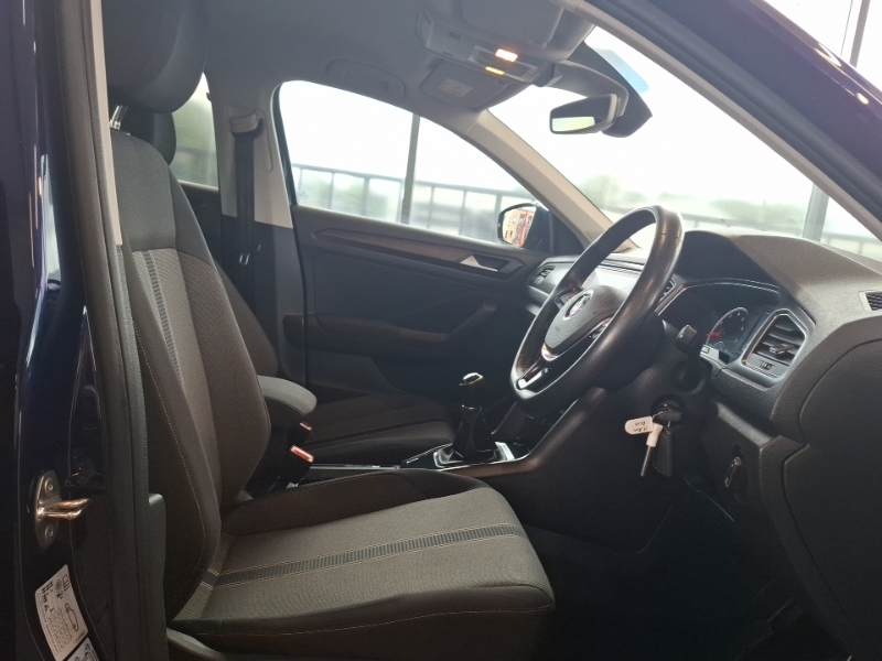 Volkswagen T-Roc 1.5 Tsi Evo Se SP68MBV Blue #5