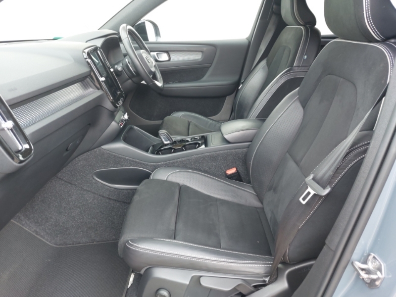 Volvo XC40 1.5 T3 163 R Design Geartronic SM69HHU Grey #5
