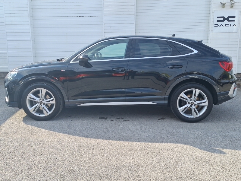 Audi Q3 35 Tfsi S Line DE22HVJ Black #4