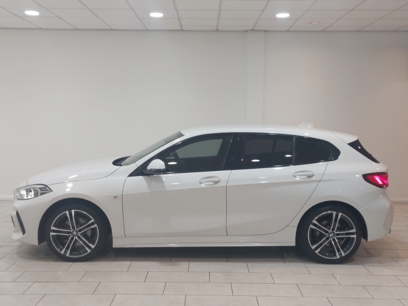 BMW 1 Series 118I 136 M Sport Step YF71BZU White #4