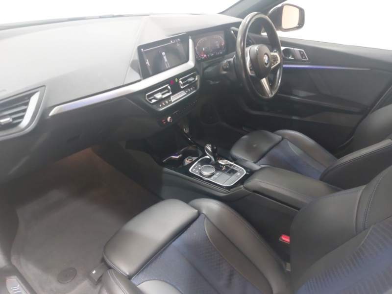BMW 1 Series 118I 136 M Sport Step YF71BZU White #5