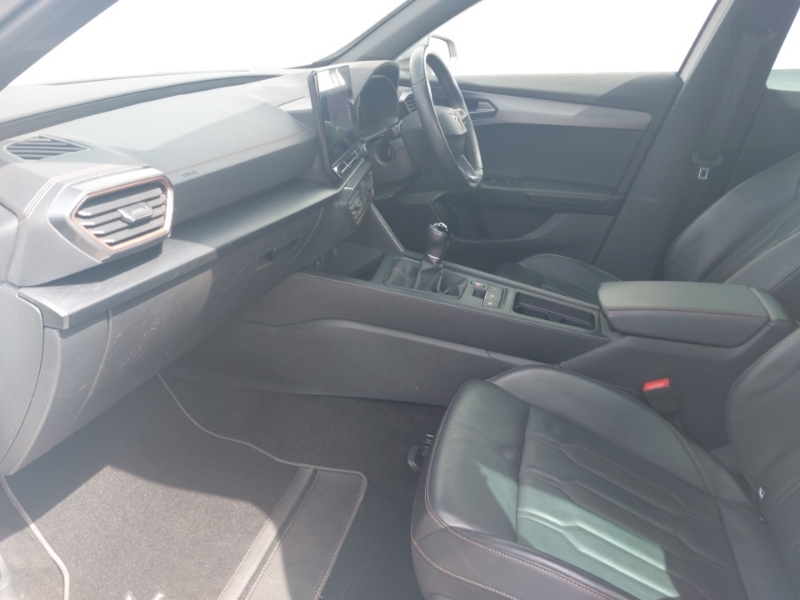 Cupra Formentor 1.5 Tsi 150 V2 DE23SLU White #5
