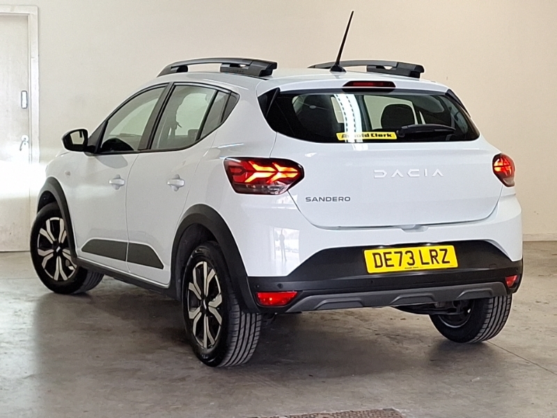 Dacia Sandero Stepway 1.0 Tce Journey DE73LRZ White #2