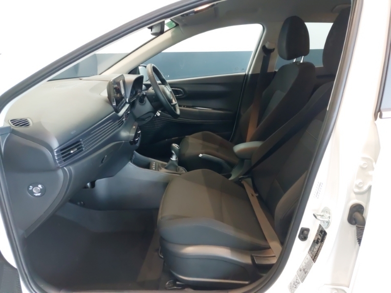 Hyundai Bayon 1.0 Tgdi Premium SB25PPU White #5