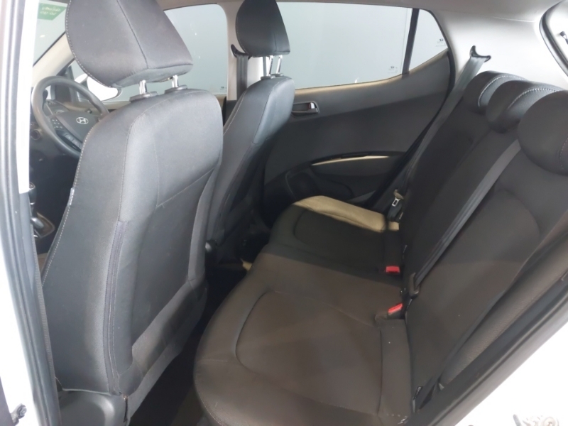 Hyundai I10 1.2 Se EN67YOL White #6