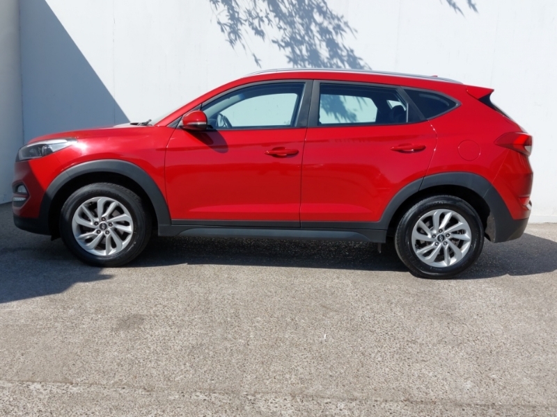 Hyundai Tucson 1.6 Gdi Blue Drive Se Nav 2Wd HF18ZYD Red #4