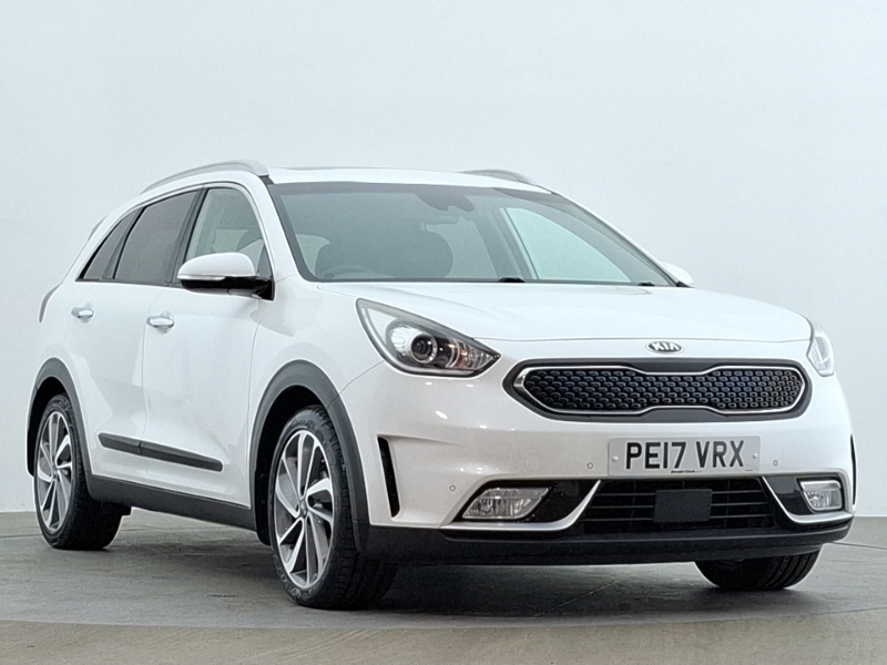 Kia Niro 1.6 Gdi Hybrid First Edition Dct White