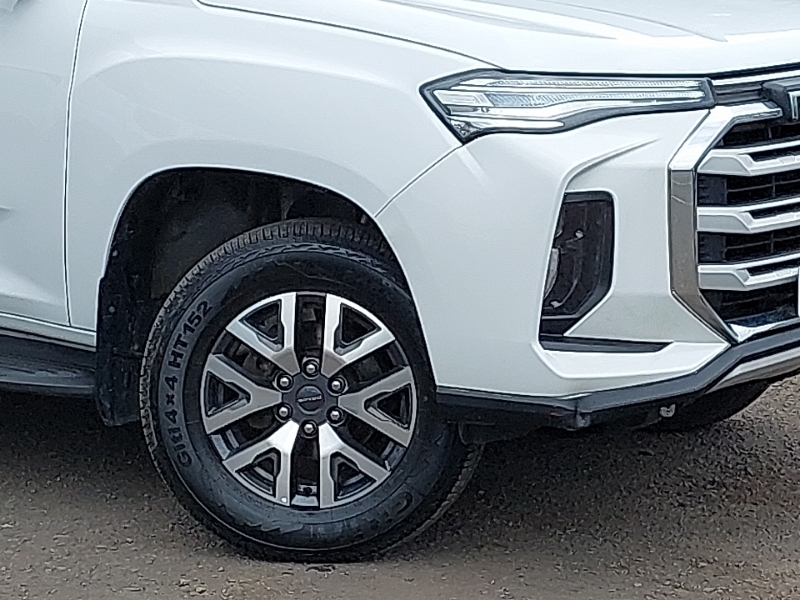 Maxus T90 Pickup White #20