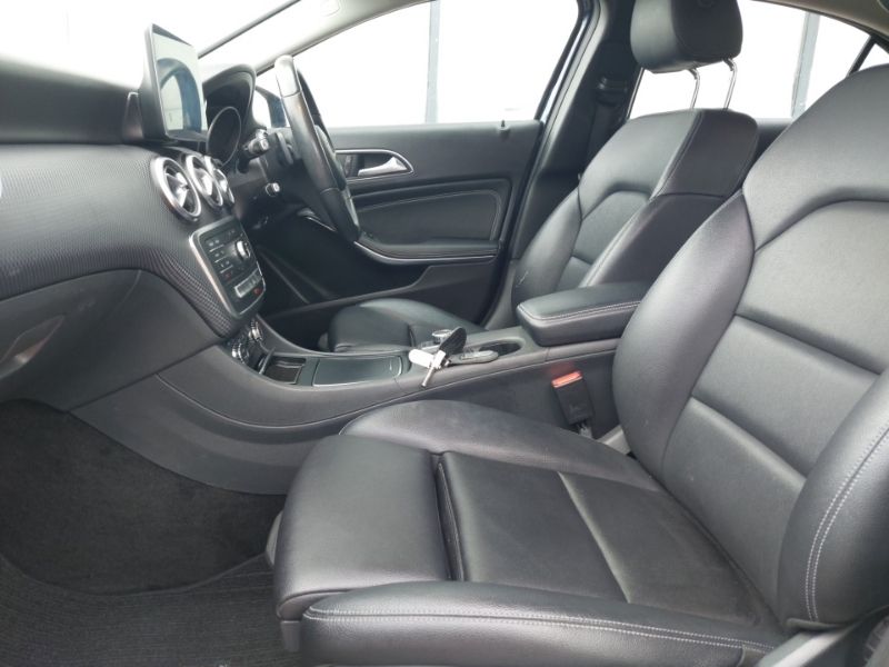 Mercedes-Benz A Class A180d Sport KJ17FFT Blue #5