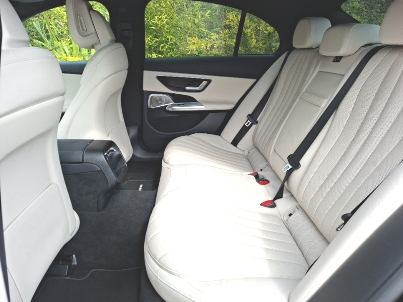 Mercedes-Benz E Class E200 Amg Line Premium 9G-tronic Pan Roof KN25VVO Black #6