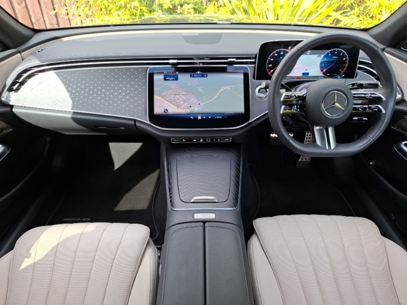 Mercedes-Benz E Class E200 Amg Line Premium 9G-tronic Pan Roof KN25VVO Black #3