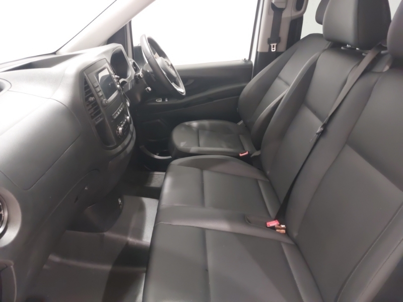 Mercedes-Benz Vito 114 Cdi Pro 9-Seater 9G-tronic KN24YRF White #5