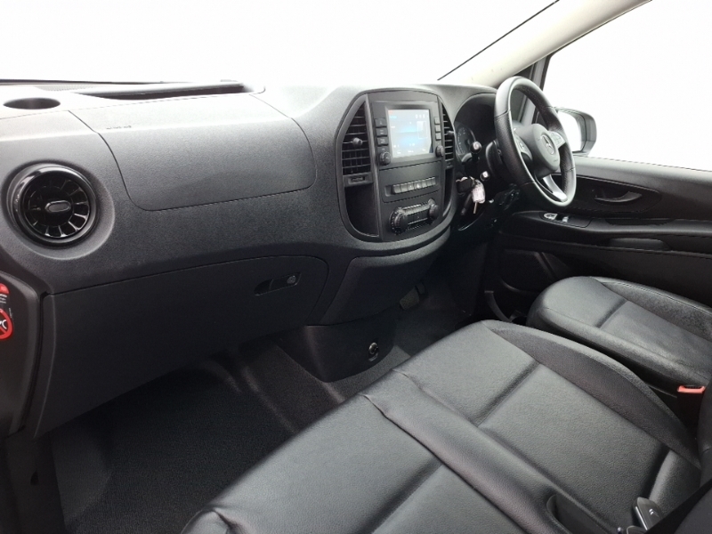 Mercedes-Benz Vito 114 Cdi Pro 9-Seater 9G-tronic KN24XXA White #5