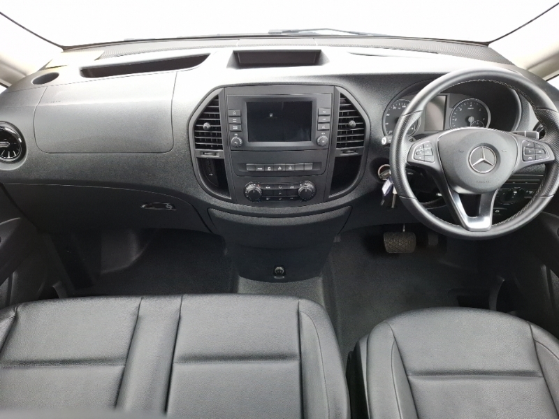 Mercedes-Benz Vito 114 Cdi Pro 9-Seater 9G-tronic KN24XXA White #3