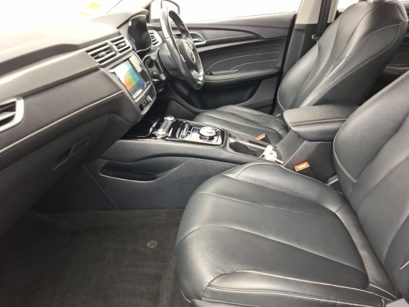 MG MG5 115Kw Exclusive Ev 53Kwh White #5