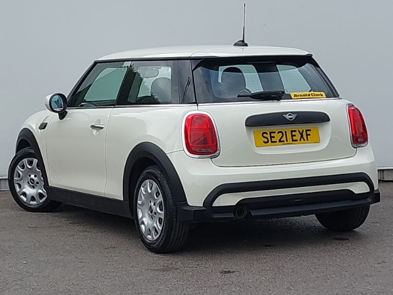 Mini Hatch 1.5 One Classic SE21EXF White #2