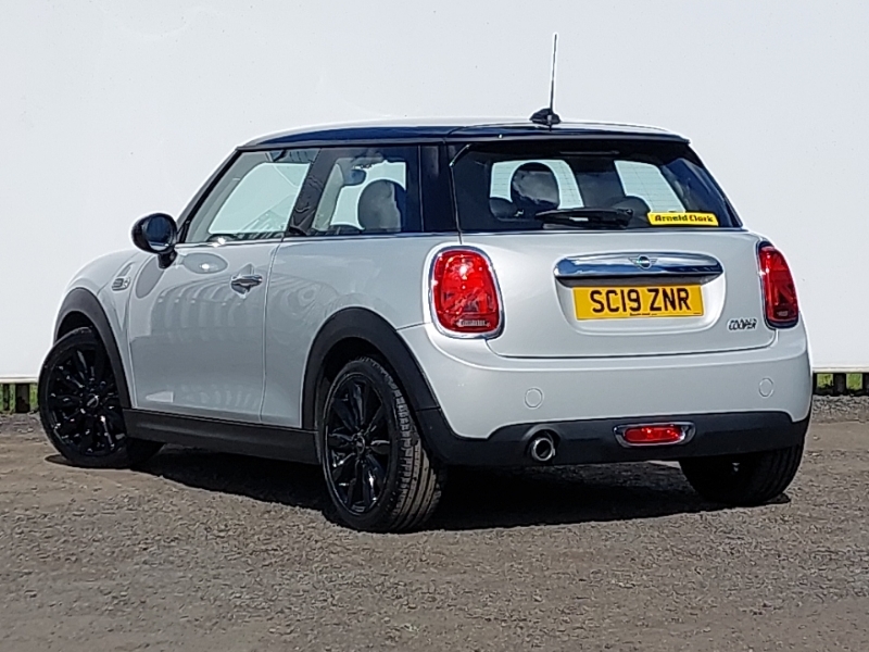 Mini Hatch 1.5 Cooper Exclusive II SC19ZNR Silver #2