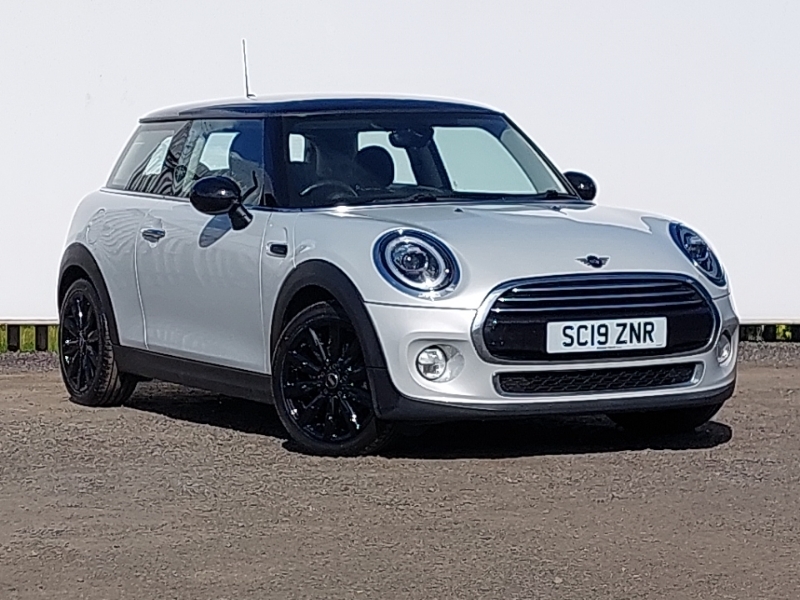 Mini Hatch 1.5 Cooper Exclusive II Silver