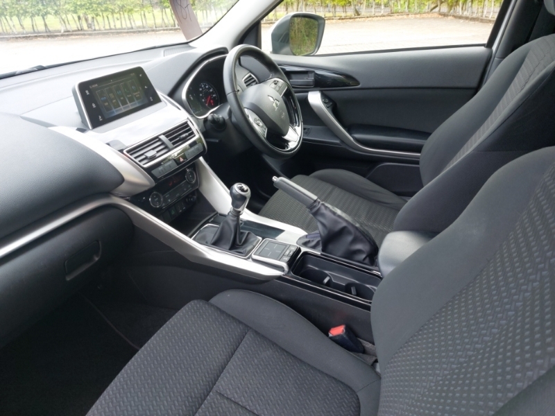 Mitsubishi Eclipse Cross 1.5 2 SB68OHW White #5