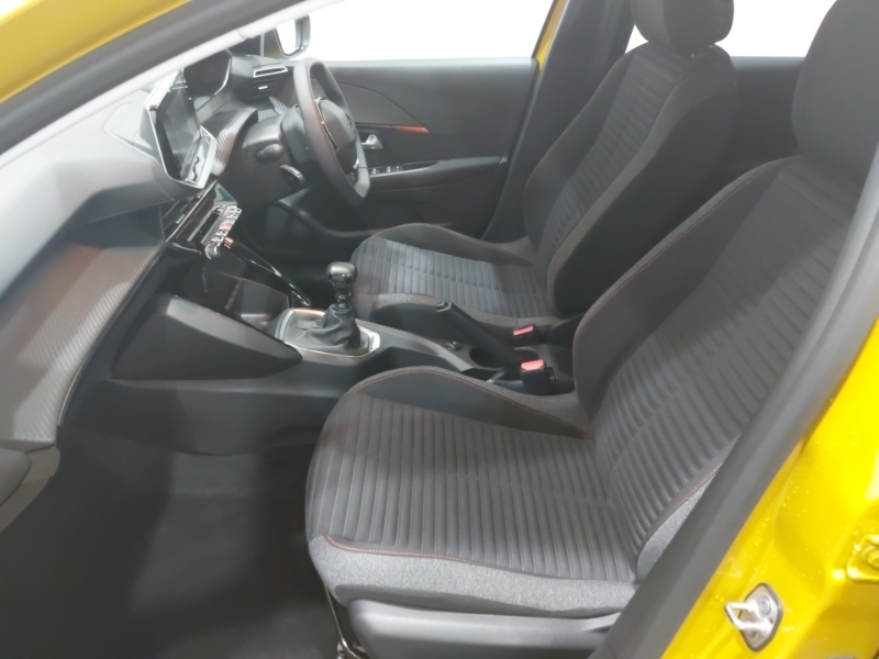 Peugeot 208 1.2 Puretech 100 Active Premium VU72ORX Yellow #5