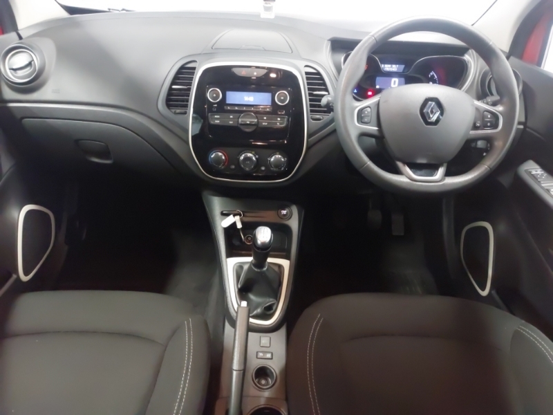 Renault Captur 0.9 Tce 90 Play SD68HNB Red #3