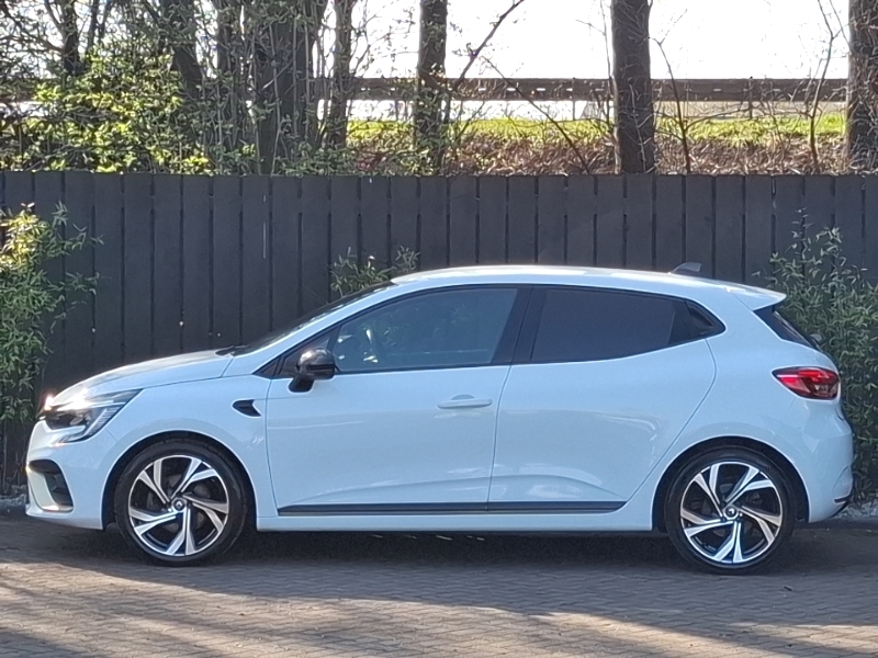 Renault Clio 1.6 E-tech Full Hybrid 145 Engineered SL23XDD White #4