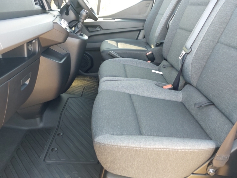Renault Master Lm35 Blue Dci 150 Advance Medium Roof Van SD26LWW White #5