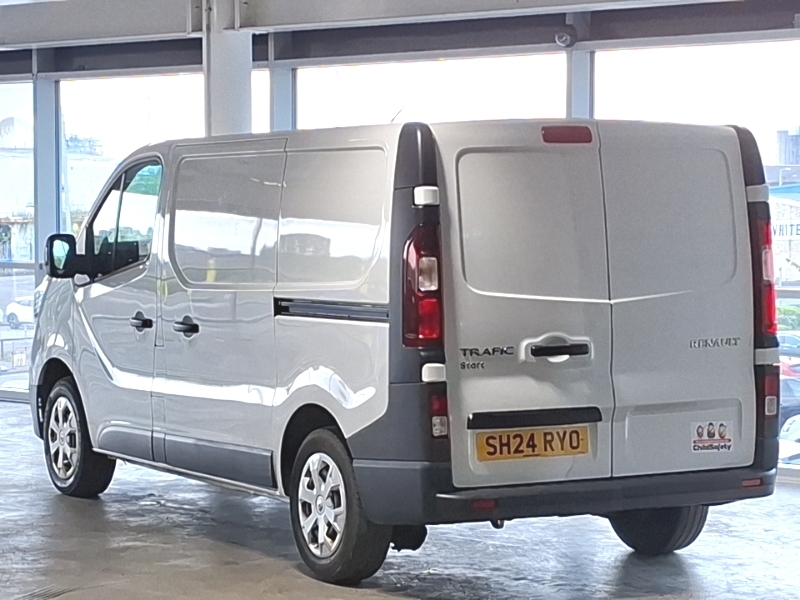 Renault Trafic Sl30 Blue Dci 130 Start Van SH24RYO White #2