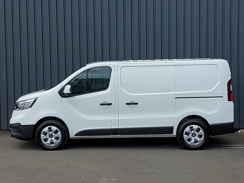 Renault Trafic Sl30 Blue Dci 130 Advance Safety Van SD26LDK White #4
