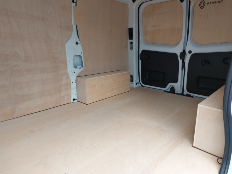Renault Trafic Sl30 Blue Dci 130 Extra Safety Van SD26LCV White #6