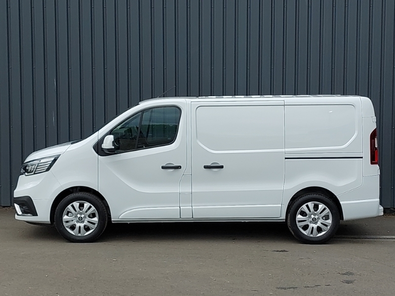 Renault Trafic Sl30 Blue Dci 130 Extra Safety Van SD26LWX White #4