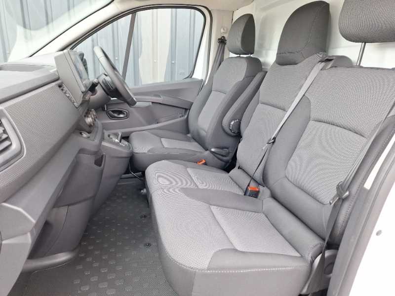 Renault Trafic Sl30 Blue Dci 150 Advance Safety Van Eag9 SD26KXH White #5