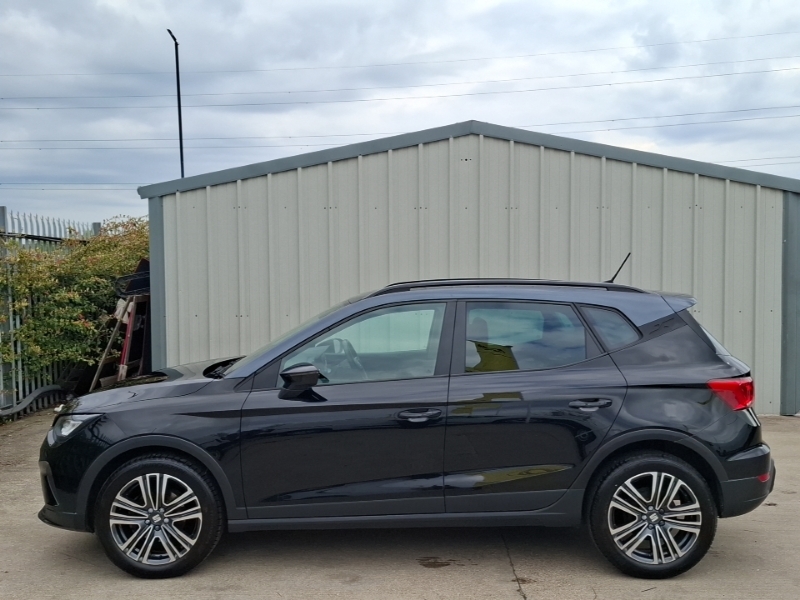 Seat Arona 1.0 Tsi Se Edition MD72AXZ Black #4