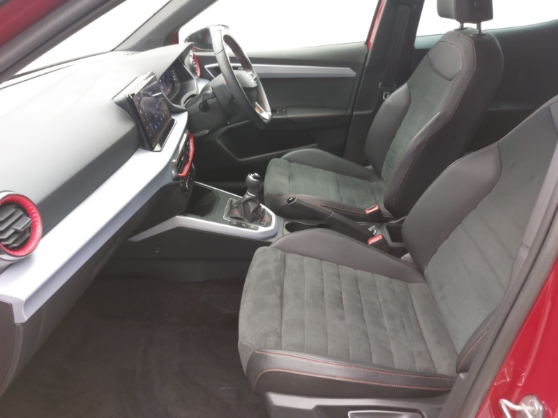 Seat Arona 1.0 Tsi 110 Fr Sport NJ72KRZ Red #5