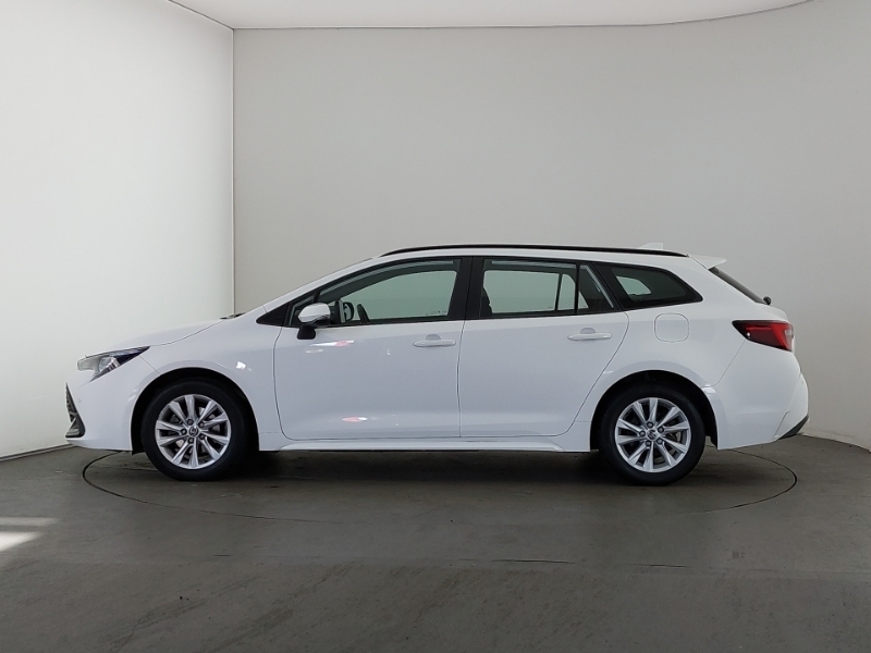 Toyota Corolla 1.8 Hybrid Icon Cvt YY23ECX White #4