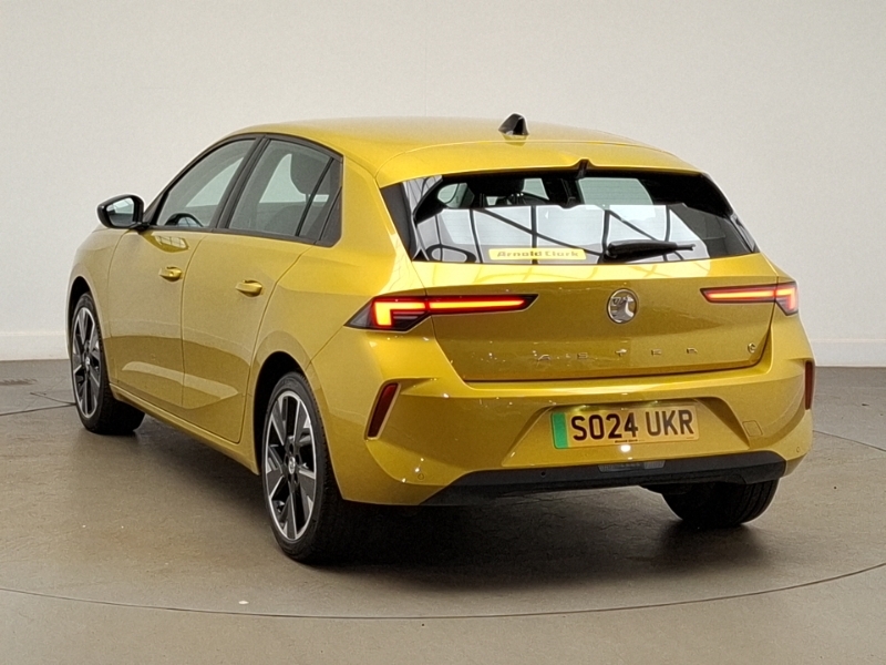 Vauxhall Astra 115Kw Design 54Kwh Yellow #2