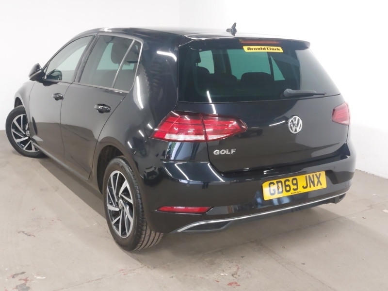 Volkswagen Golf 1.0 Tsi 115 Match Edition GD69JNX Black #2