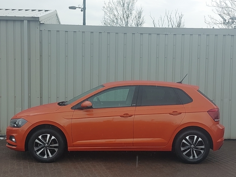 Volkswagen Polo 1.0 Evo 80 United SE21EGC Orange #4