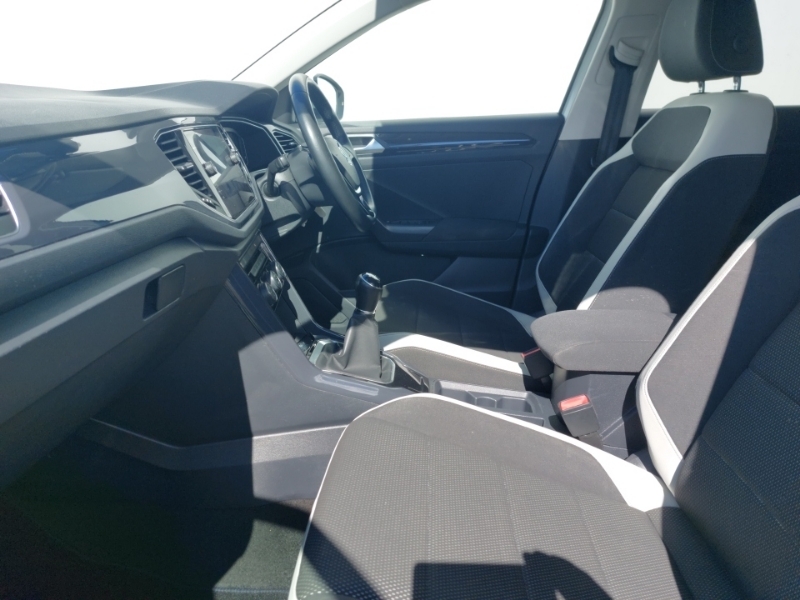 Volkswagen T-Roc 1.5 Tsi Evo Sel SC67JRV White #5