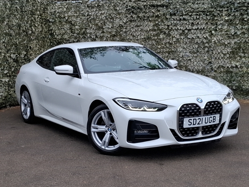 BMW 4 Series 420I M Sport Step White