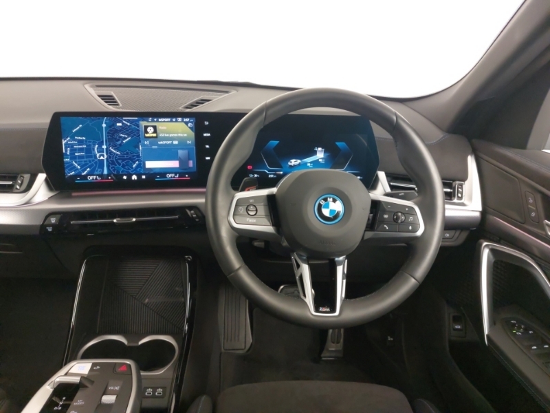 BMW iX2 230Kw Xdrive30 M Sport 65Kwh GV25LNK White #5