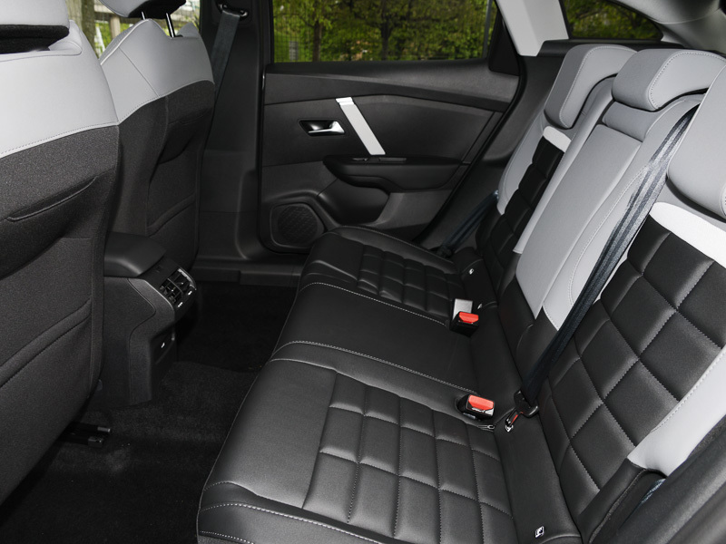 Citroen C4 1.2 130 Max Black #6
