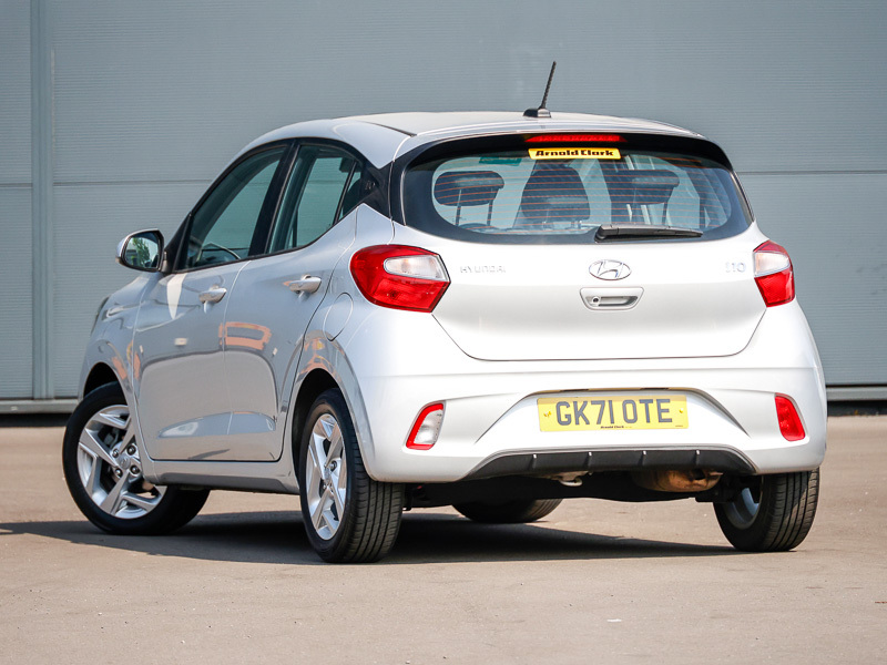 Hyundai I10 1.0 Mpi Se Connect Silver #2