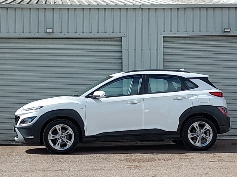 Hyundai Kona 1.0 Tgdi 48V Mhev Se Connect ST71EFV White #4