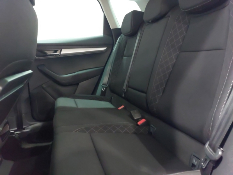 Skoda Karoq 1.0 Tsi Se Technology RF69YTD Blue #6