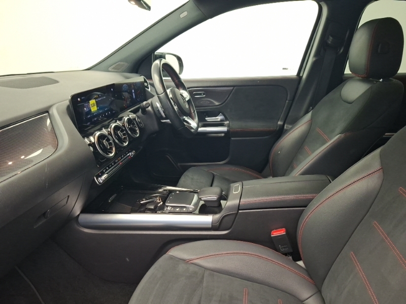 Mercedes-Benz GLA Class Gla 200 Amg Line Executive SP22NUU Black #5