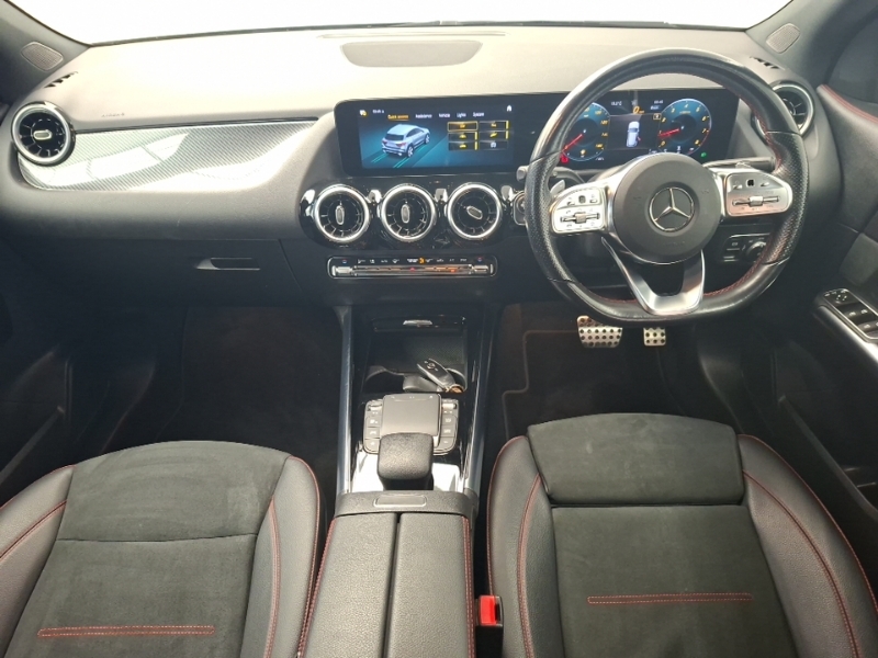 Mercedes-Benz GLA Class Gla 200 Amg Line Executive SP22NUU Black #3